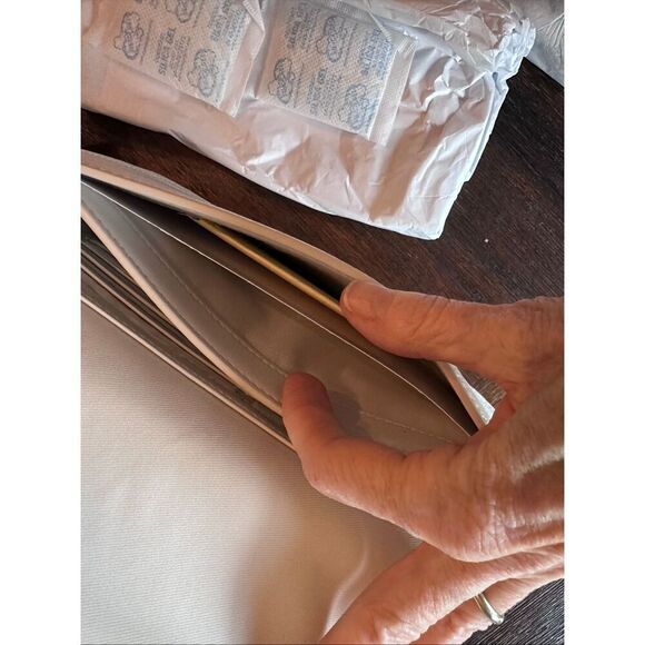 NWT!!  Marc Jacobs X Wizard of Oz mini bag - Picture 8 of 14